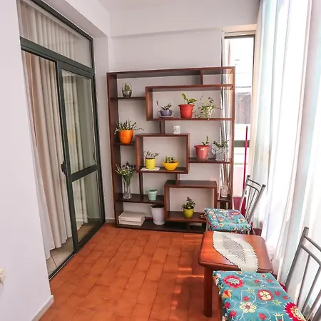 شقة Views - Comfy & Spacious تيرانا