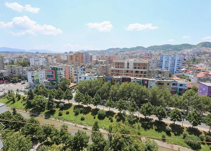 Apartment Views - Comfy & Spacious Tirana